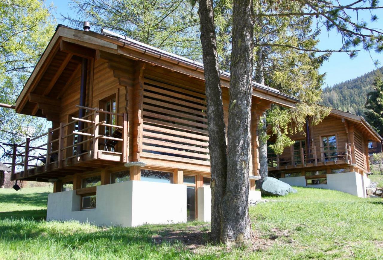 Les Mazots De La Source & 4*